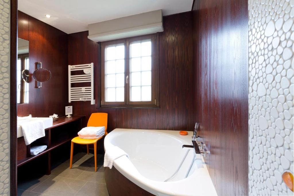 Hotel - Restaurant Le Cerf & Spa مارْلونا المظهر الخارجي الصورة